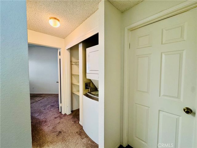 19107 Palo Verde Drive, Apple Valley, CA 92308