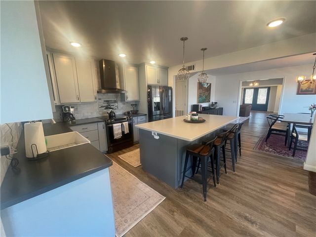 13 Hickory Lane, Clarksville, AR 72830