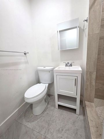 1102 NW 103rd St 2, Miami, FL 33150