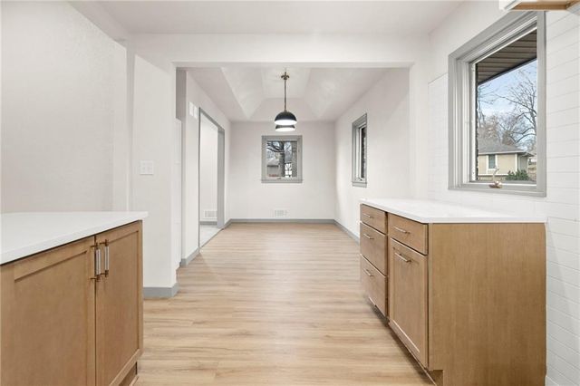 405 NE Grant Court, Lee's Summit, MO 64064