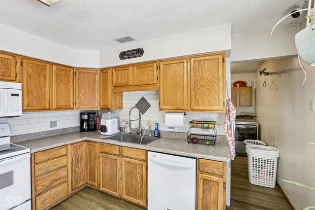 8801 Roy Road, Indianapolis, IN 46219