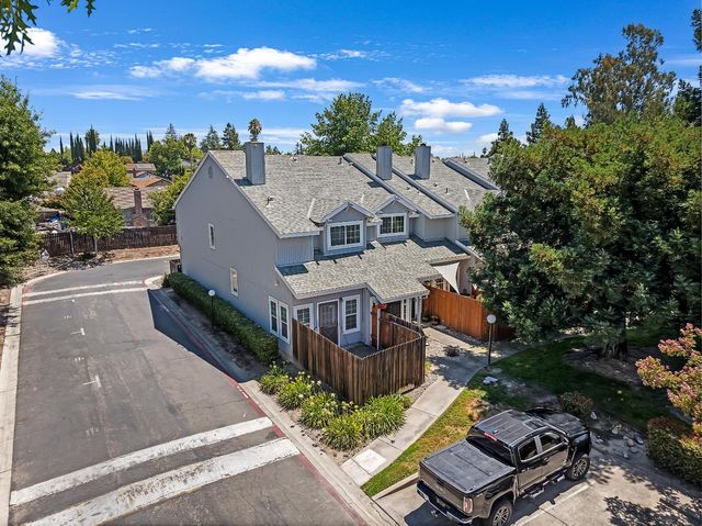 7651 Roberta Ln, Antelope, CA 95843