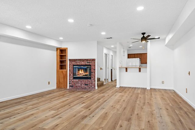 7651 Roberta Ln, Antelope, CA 95843
