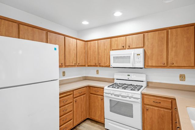 7651 Roberta Ln, Antelope, CA 95843