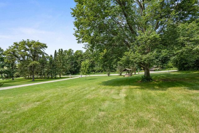 7419 Riles Road, Middleton, WI 53562