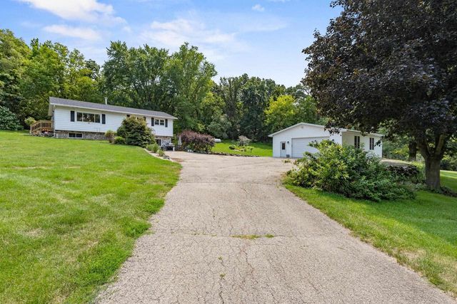 7419 Riles Road, Middleton, WI 53562