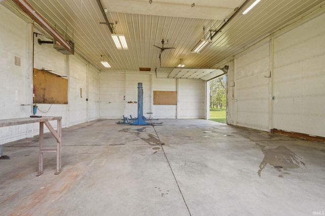 8615 Branstrator Road, Fort Wayne, IN 46809