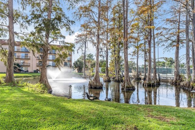 5820 N CHURCH AVENUE 105, Tampa, FL 33614
