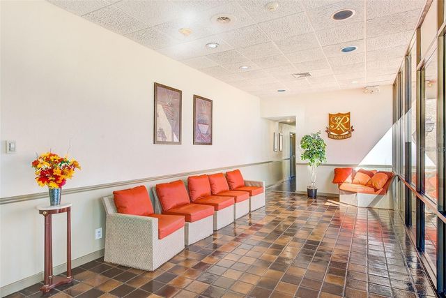 5820 N CHURCH AVENUE 105, Tampa, FL 33614
