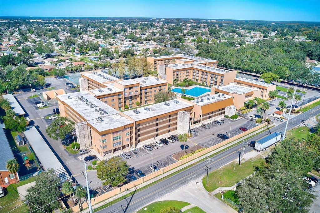 5820 N CHURCH AVENUE 105, Tampa, FL 33614