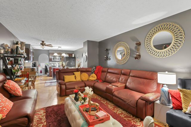 2726 Wallcrest Boulevard, Columbus, OH 43231