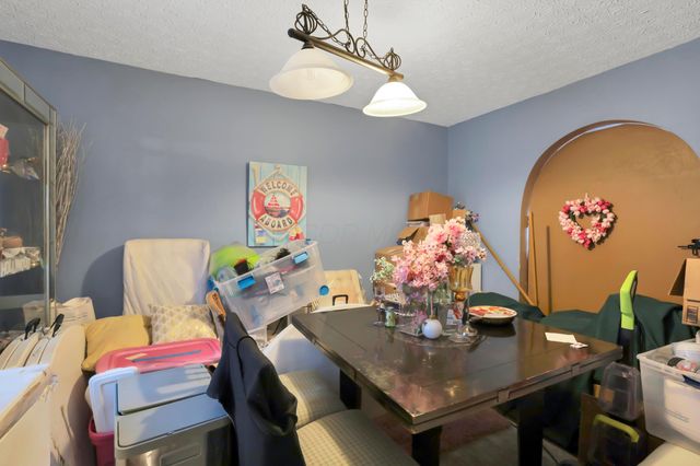 2726 Wallcrest Boulevard, Columbus, OH 43231