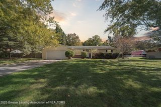 2986 Beech Ridge Drive, Lansing, MI 48911