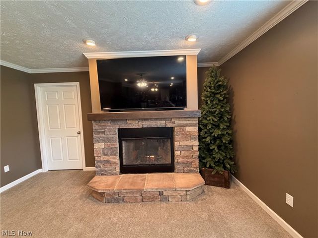 39 Mill View Drive, Parkersburg, WV 26104