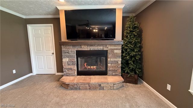 39 Mill View Drive, Parkersburg, WV 26104