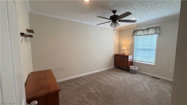 39 Mill View Drive, Parkersburg, WV 26104