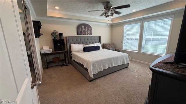 39 Mill View Drive, Parkersburg, WV 26104