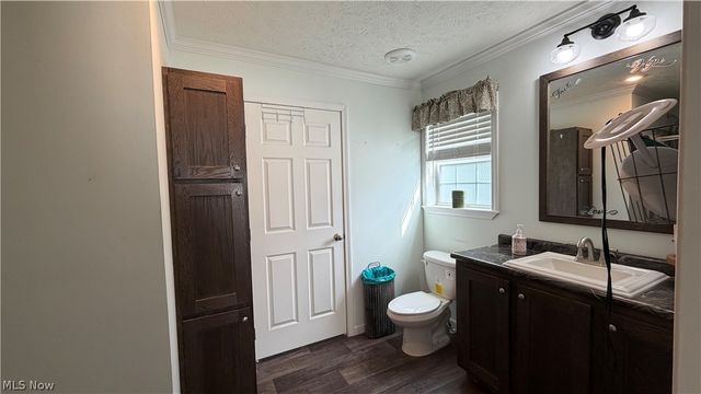 39 Mill View Drive, Parkersburg, WV 26104