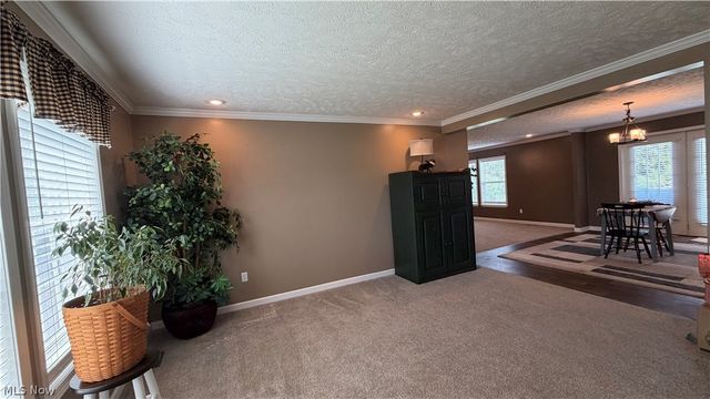 39 Mill View Drive, Parkersburg, WV 26104