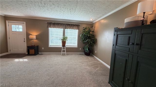 39 Mill View Drive, Parkersburg, WV 26104