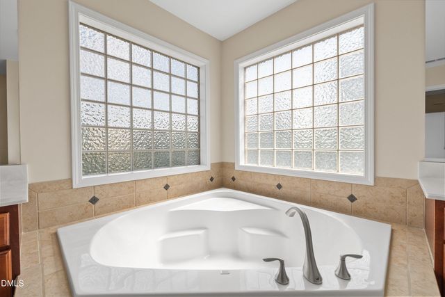 3140 Sentinel Ferry Lane, Cary, NC 27519