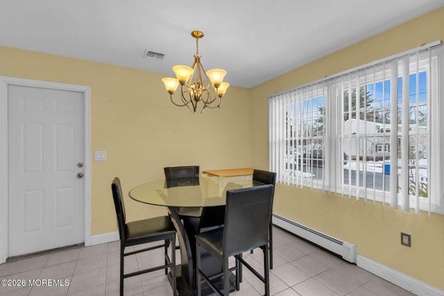 496 Apple Valley Drive, Belford, NJ 07718