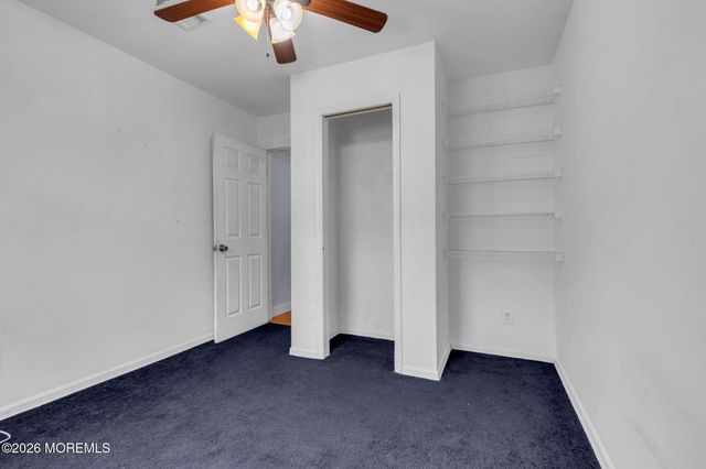 496 Apple Valley Drive, Belford, NJ 07718