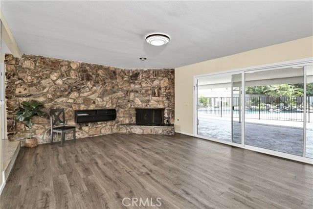 2550 W Rowland Avenue, Anaheim, CA 92804