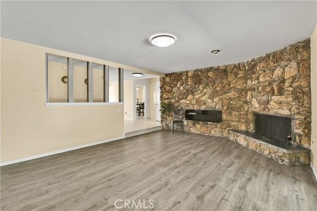 2550 W Rowland Avenue, Anaheim, CA 92804