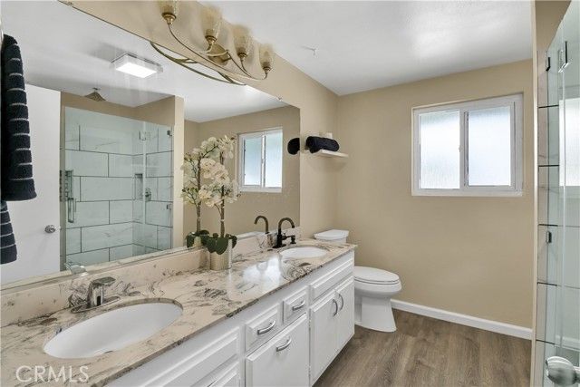 2550 W Rowland Avenue, Anaheim, CA 92804