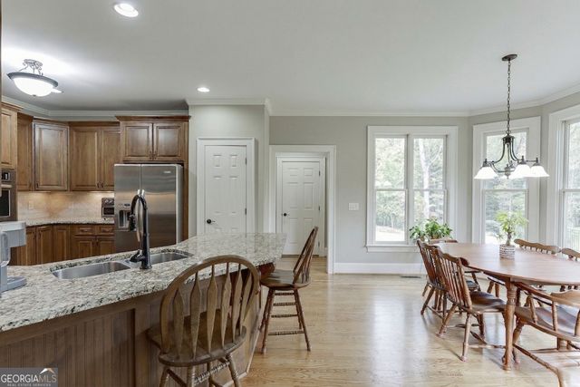 411 Meadow Lake, Hoschton, GA 30548