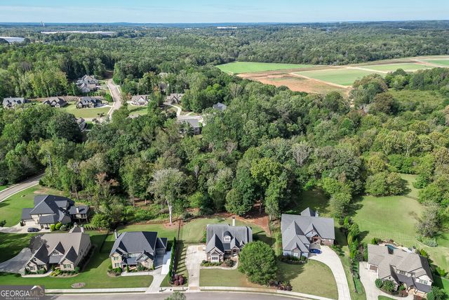 411 Meadow Lake, Hoschton, GA 30548