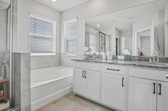 17925 FATTORIA TERRACE, Lakewood Ranch, FL 34211