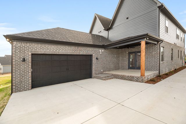 3328 Longport Ln, Thompsons Station, TN 37179