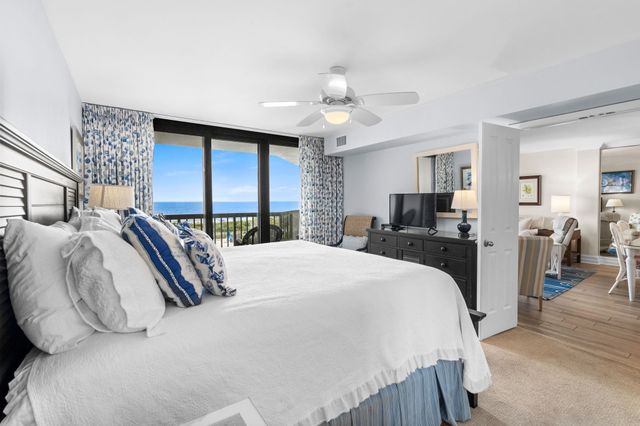 669 4-E Retreat Beach Circle, Pawleys Island, SC 29585