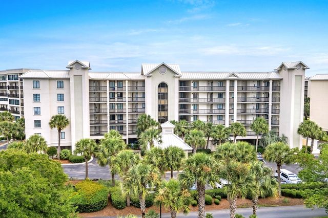 669 4-E Retreat Beach Circle, Pawleys Island, SC 29585