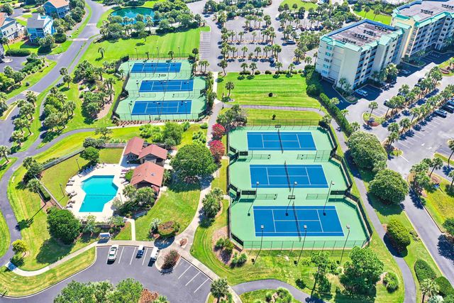 669 4-E Retreat Beach Circle, Pawleys Island, SC 29585