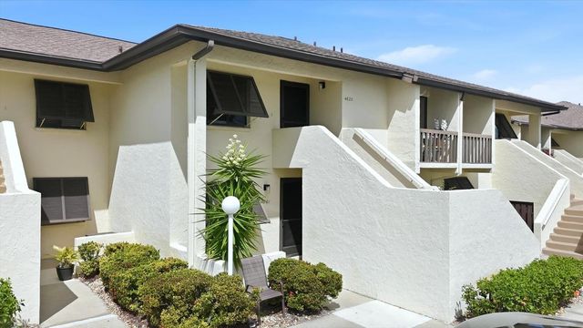 4621 LONGWATER 111, Sarasota, FL 34235