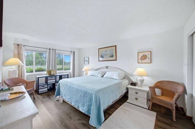 4621 LONGWATER 111, Sarasota, FL 34235