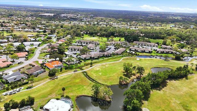 4621 LONGWATER 111, Sarasota, FL 34235