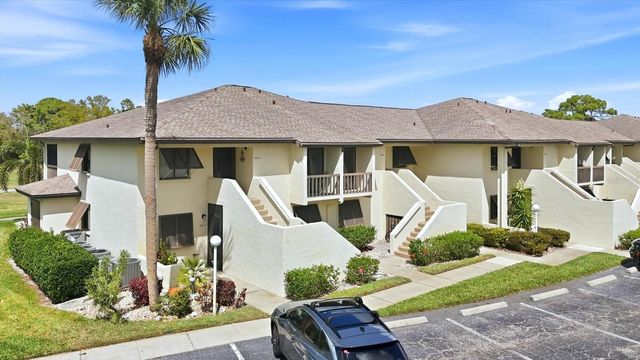 4621 LONGWATER 111, Sarasota, FL 34235