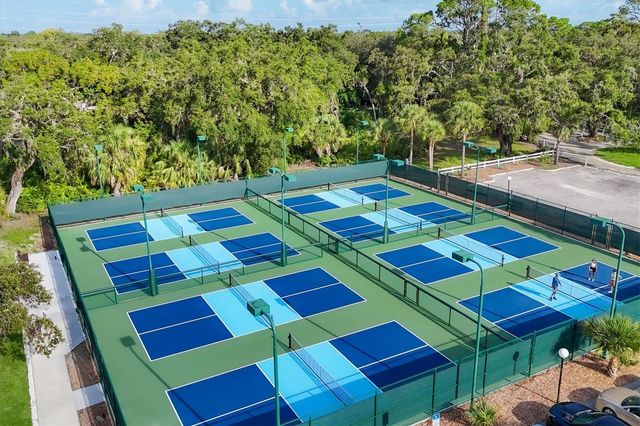 4621 LONGWATER 111, Sarasota, FL 34235