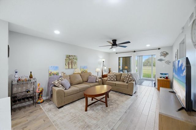 4621 LONGWATER 111, Sarasota, FL 34235