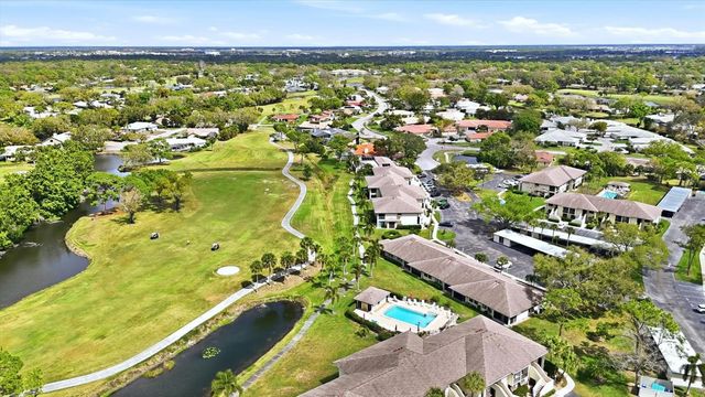 4621 LONGWATER 111, Sarasota, FL 34235