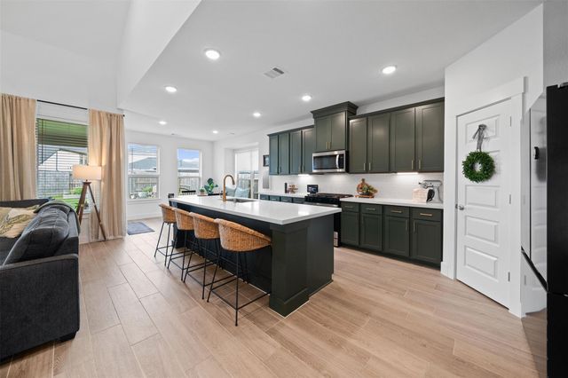 21307 Fresno Brook Circle, Tomball, TX 77377