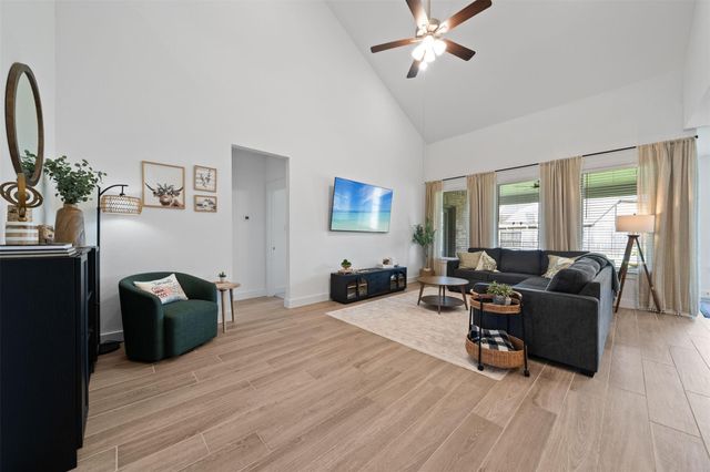21307 Fresno Brook Circle, Tomball, TX 77377