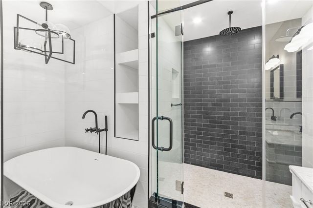 1920 Summer Palm Place 103, Las Vegas, NV 89134