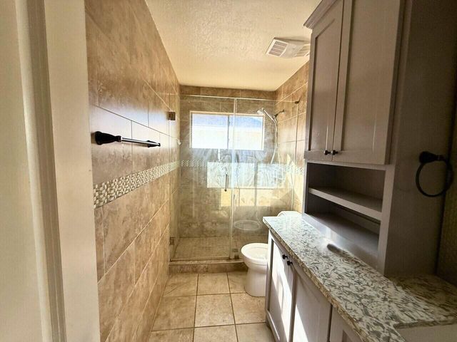 11131 30th Avenue N, Texas City, TX 77591