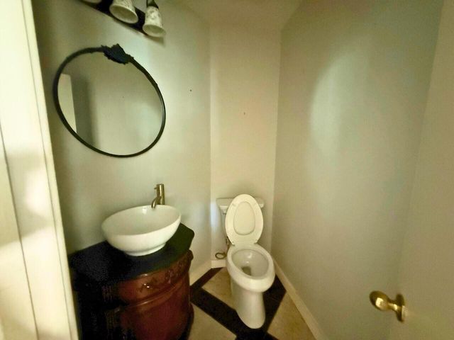 11131 30th Avenue N, Texas City, TX 77591