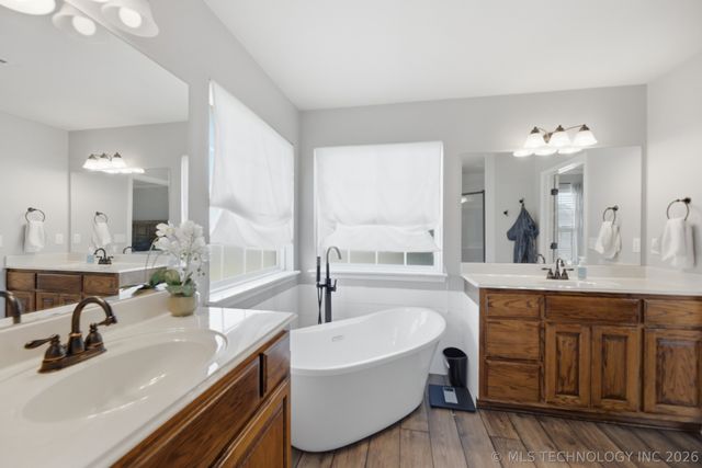 20516 E 31st Place, Broken Arrow, OK 74014